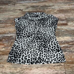 Woman’s Alfani Black & White Animal Print Short Sleeve Blouse
